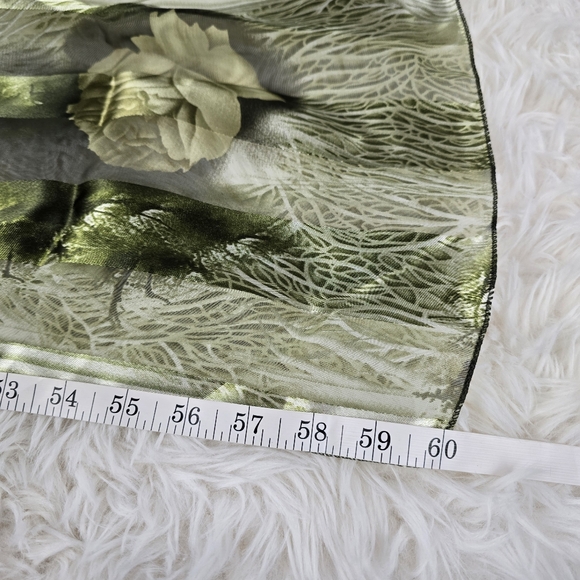 Sheer Scarf with Floral Print - Picture 7 of 9